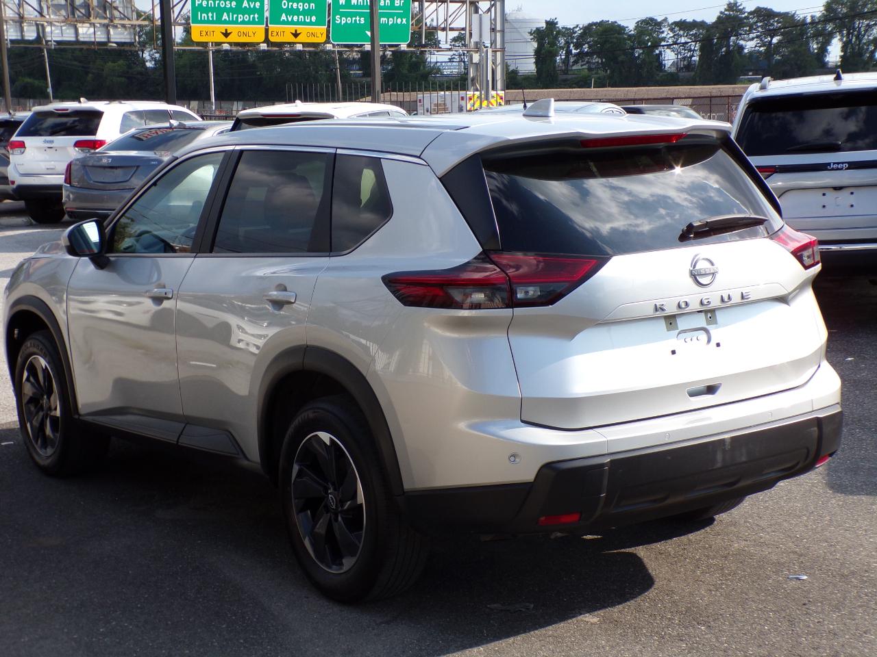 Nissan Rogue FWD SV 2025