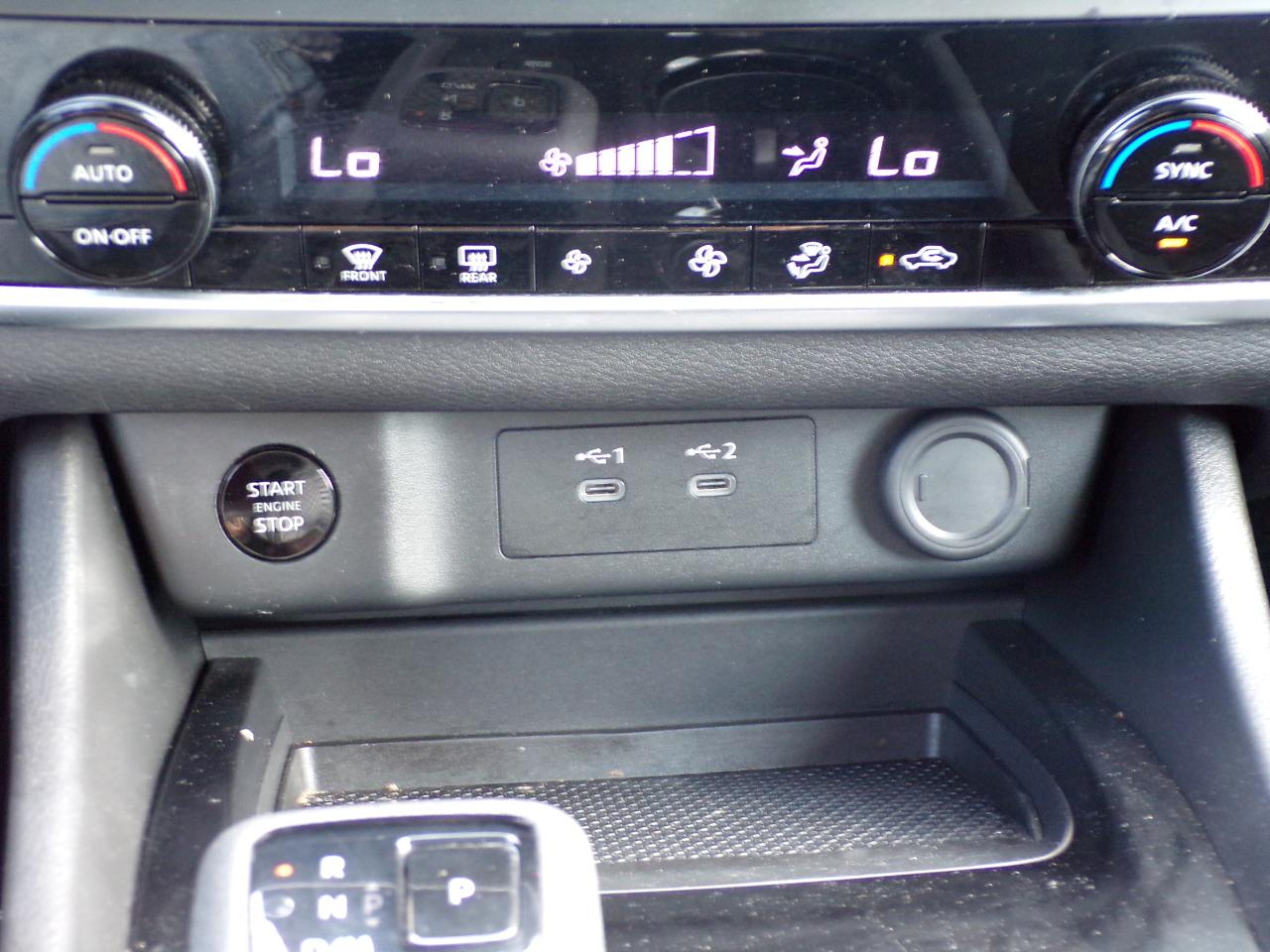 Nissan Rogue FWD SV 2025
