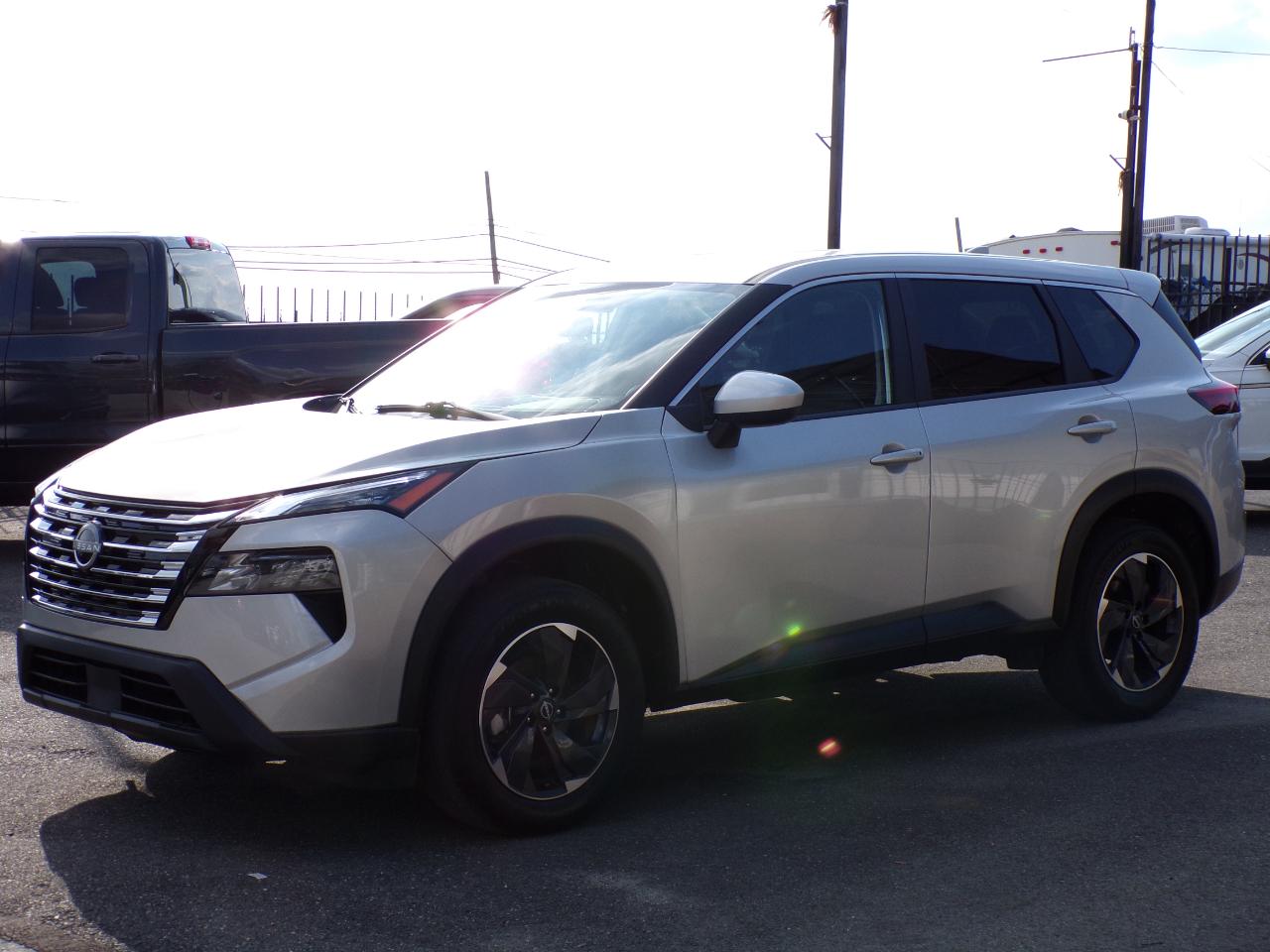 Nissan Rogue FWD SV 2025