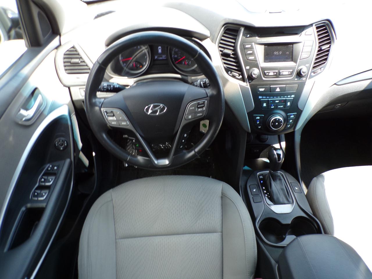 Hyundai Santa Fe Sport AWD 4dr 2.4 2014