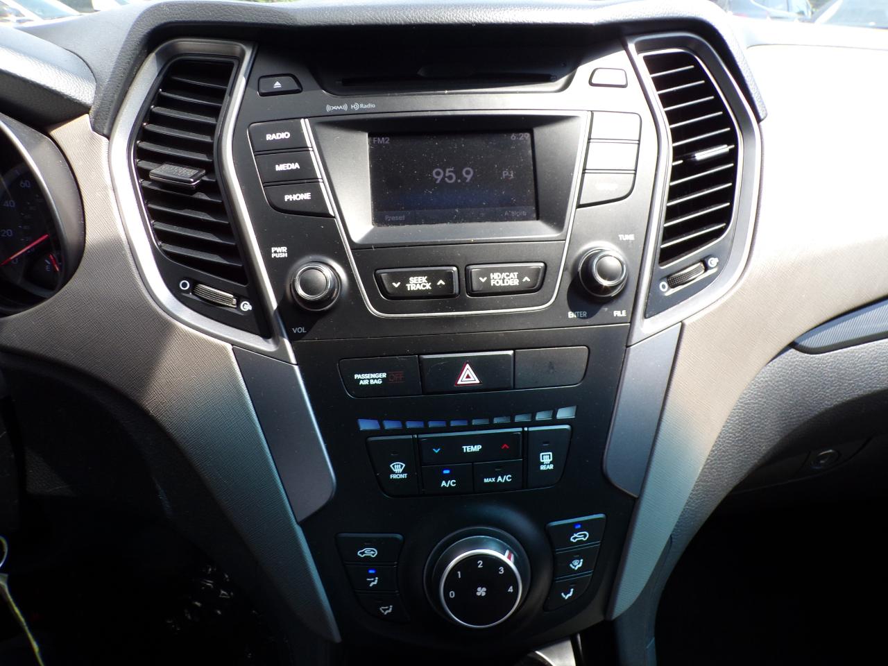 Hyundai Santa Fe Sport AWD 4dr 2.4 2014
