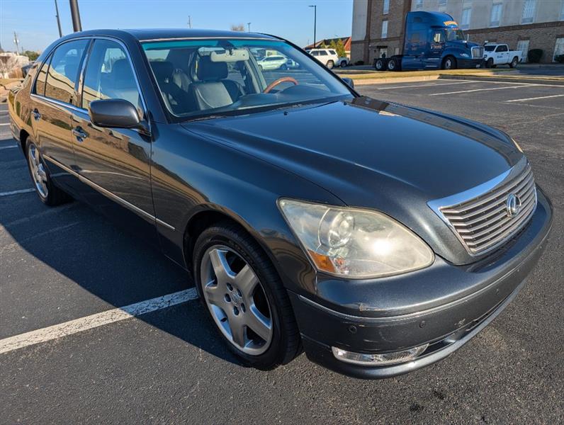 Lexus LS 430 Sedan 2005