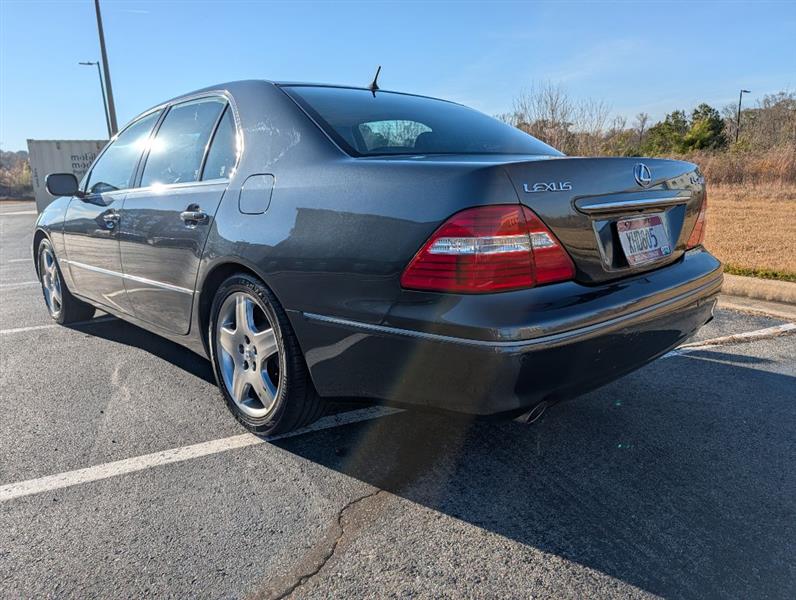 Lexus LS 430 Sedan 2005