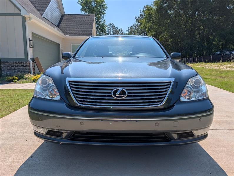 Lexus LS 430 Sedan 2005
