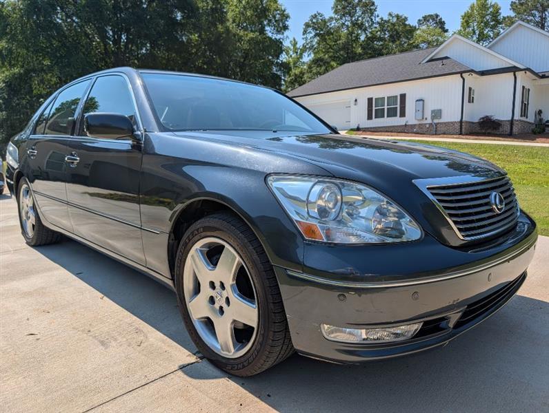 Lexus LS 430 Sedan 2005