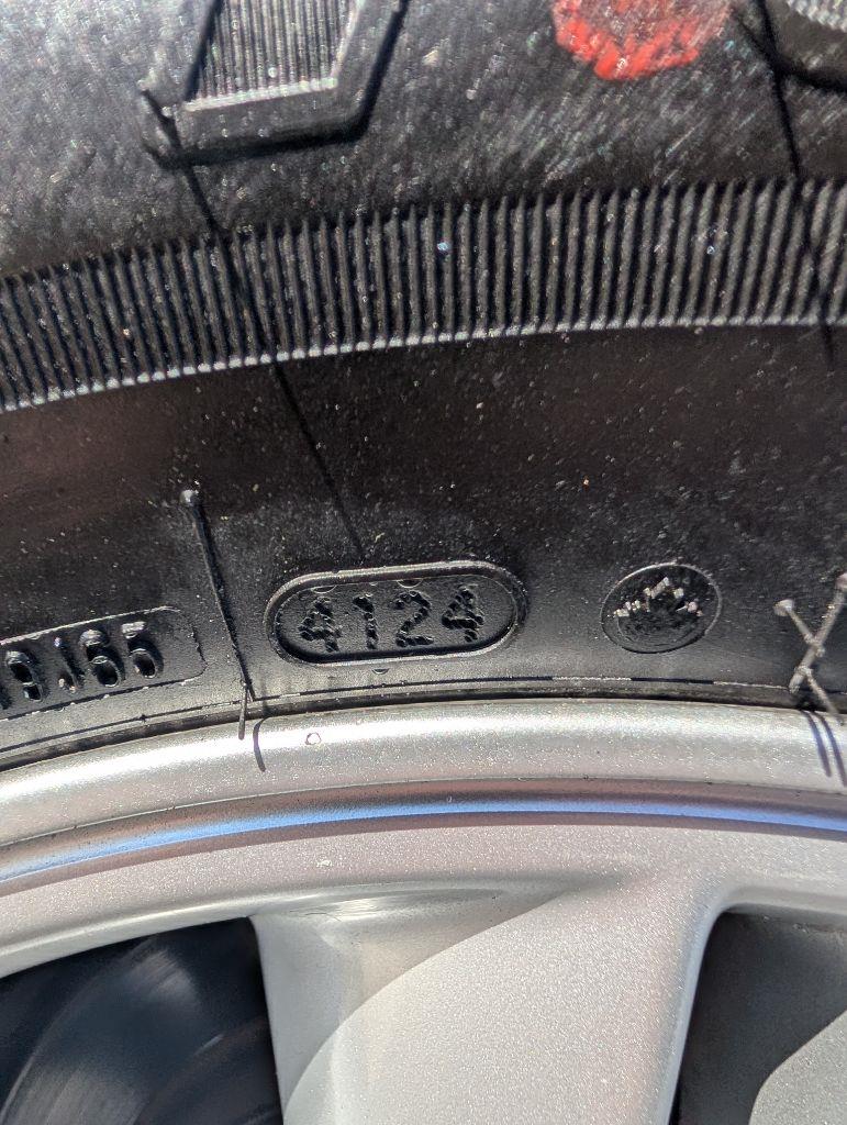 Lexus GX 470 Sport Utility 2004