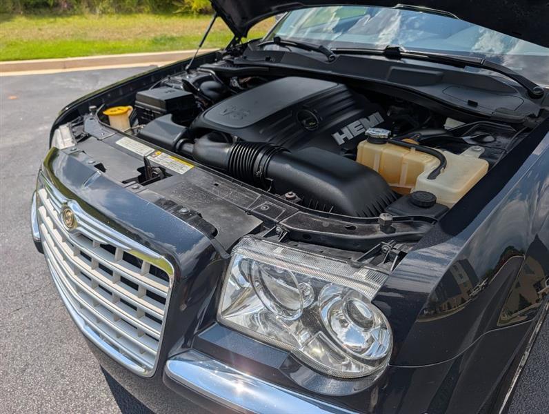 Chrysler 300 C HEMI RWD 2010
