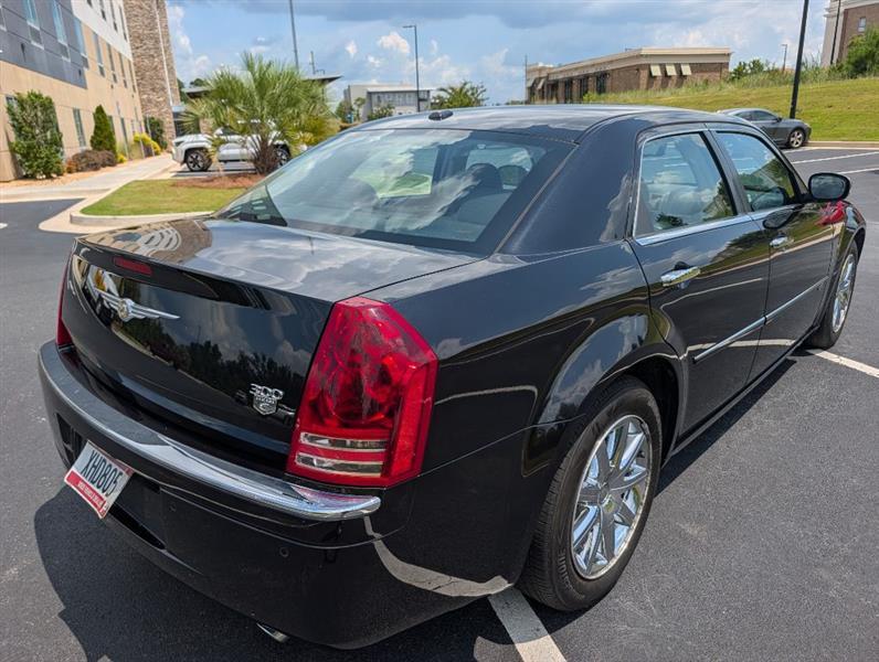 Chrysler 300 C HEMI RWD 2010