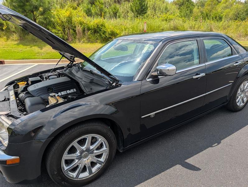 Chrysler 300 C HEMI RWD 2010