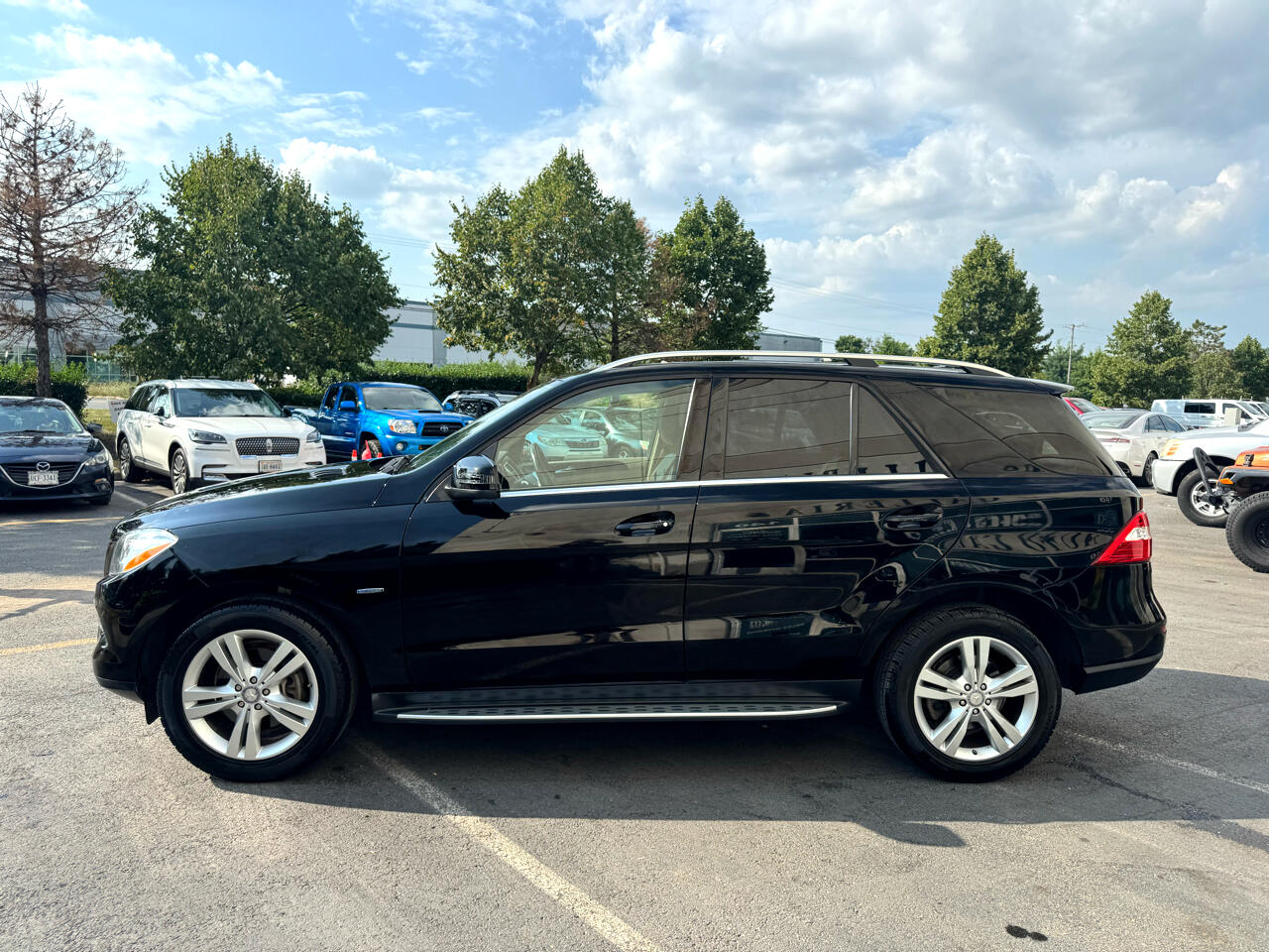 2012 Mercedes Benz ML 350 4MATIC photo 5