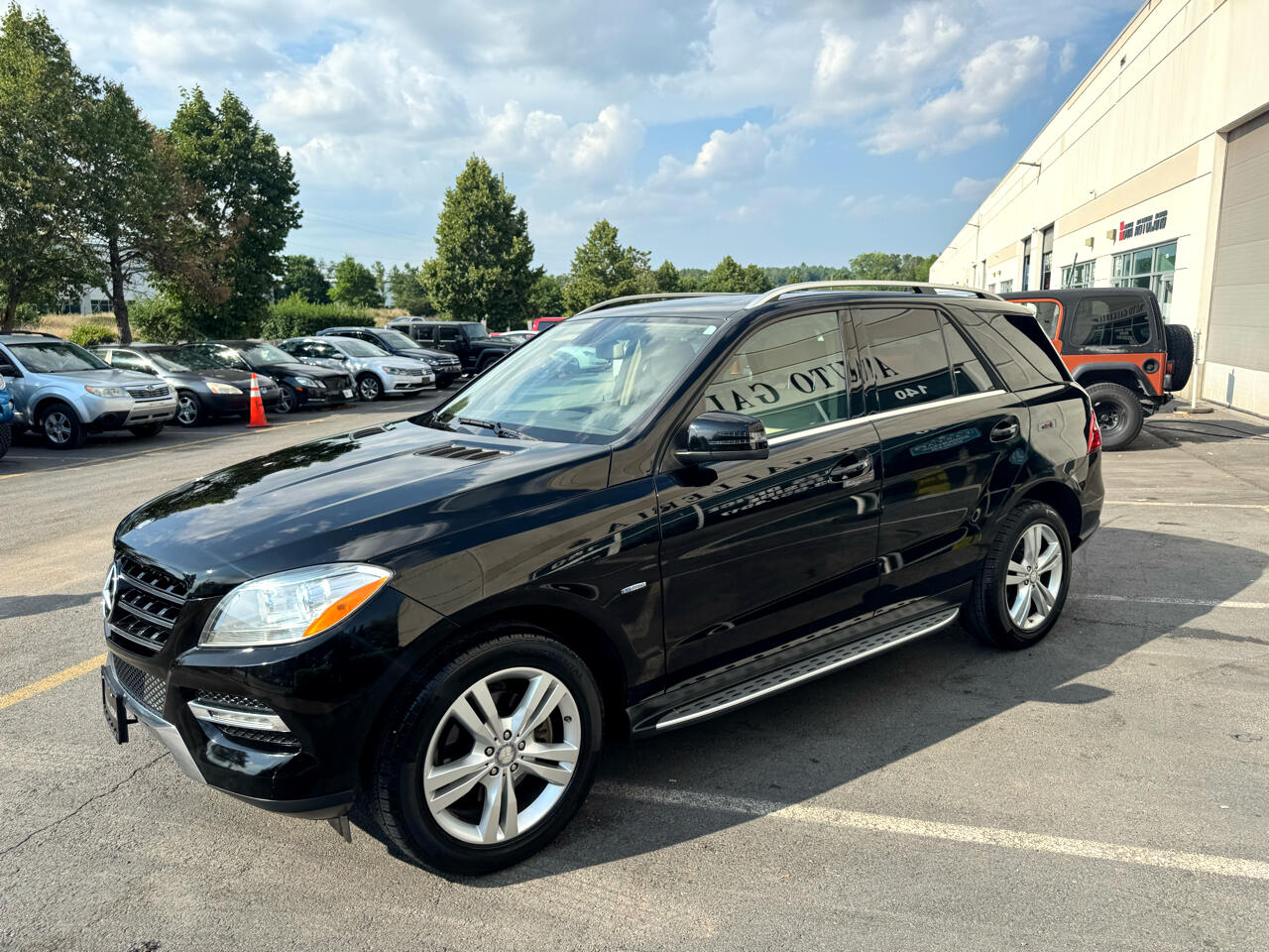 2012 Mercedes Benz ML 350 4MATIC photo 6