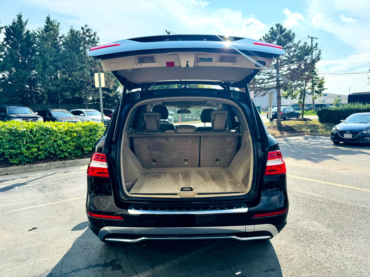 2012 Mercedes Benz ML 350 4MATIC photo 19