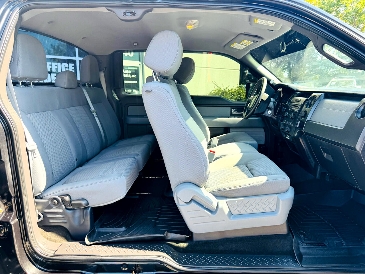 Ford F-150 STX SuperCrew 4WD 2013