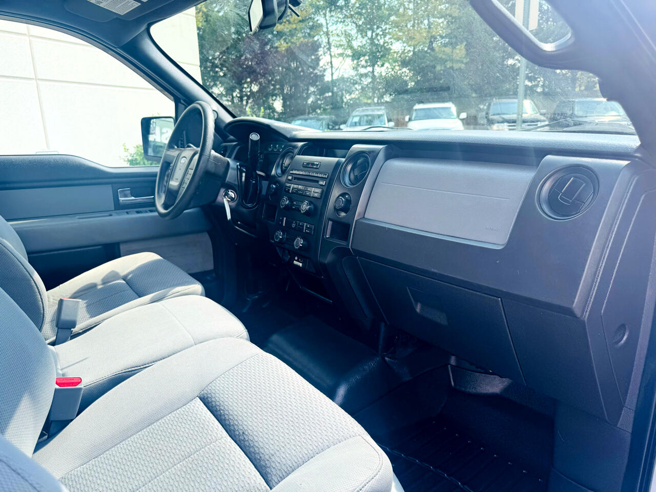 Ford F-150 STX SuperCrew 4WD 2014
