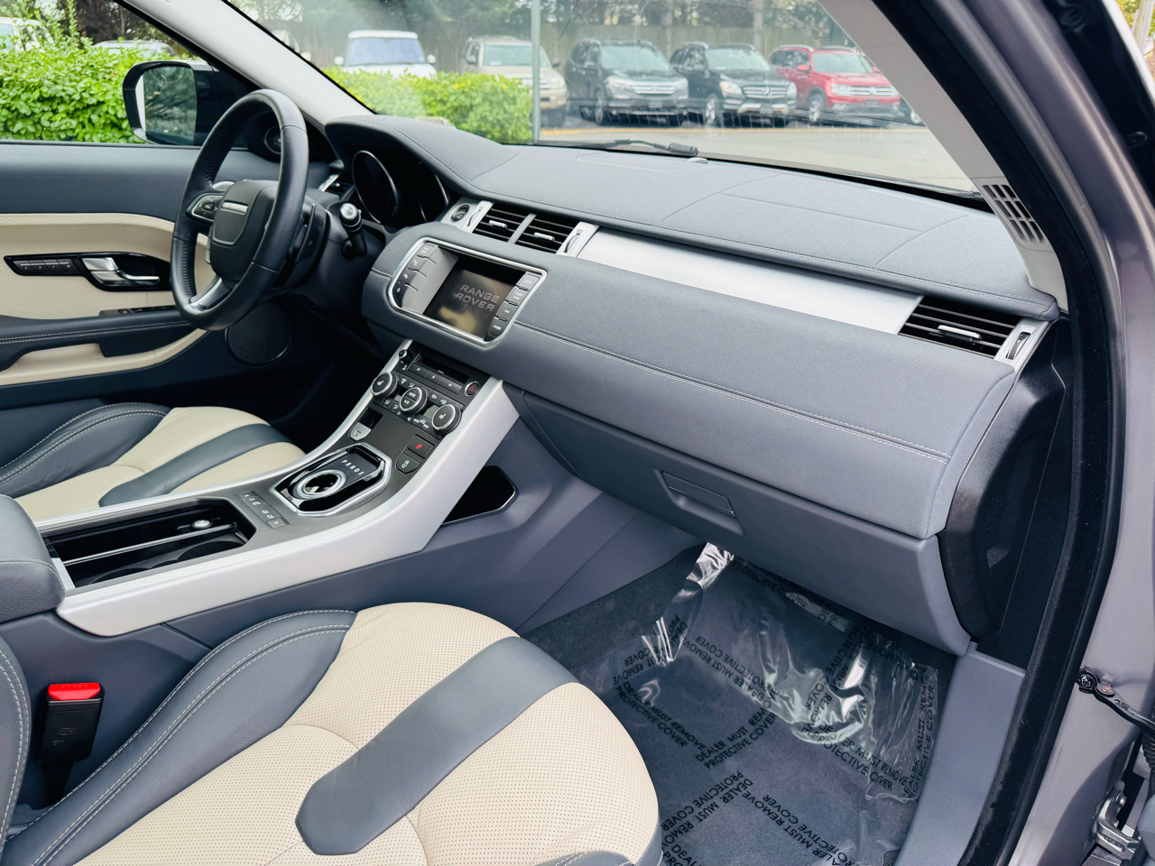 2013 Land Rover Range Rover Evoque Dynamic Premium photo 19