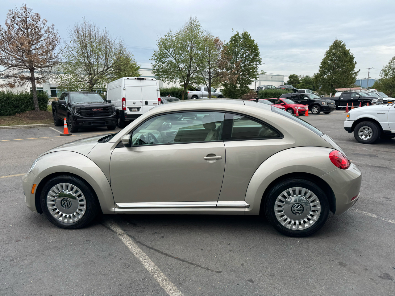 2013 Volkswagen Beetle 2.5L photo 7