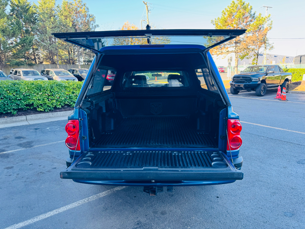 Dodge Dakota SLT Quad Cab 4WD 2006