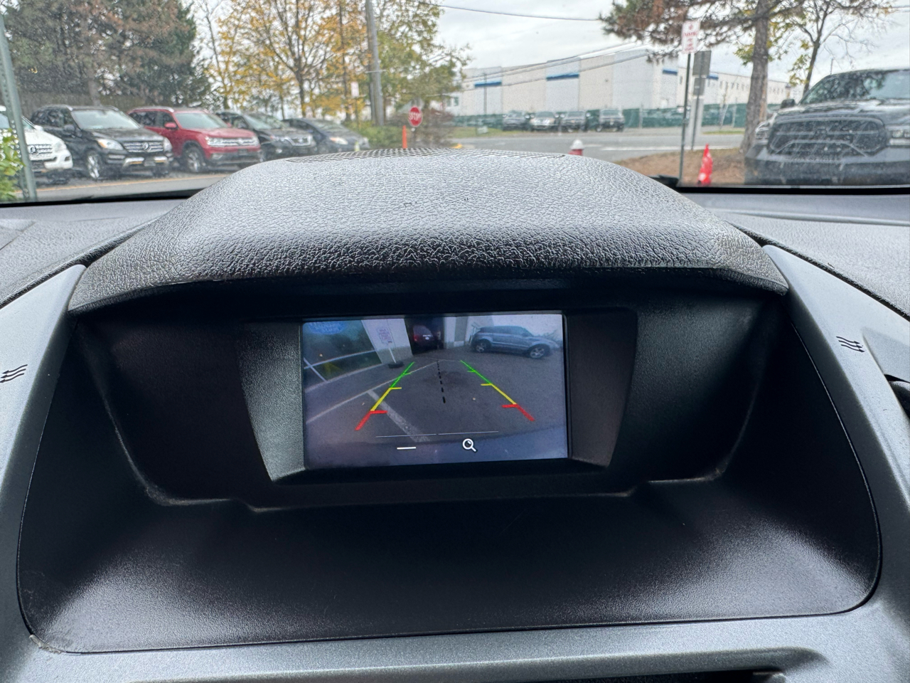 Ford Transit Connect Cargo Van XL LWB w/Rear 180 Degree Door 2017