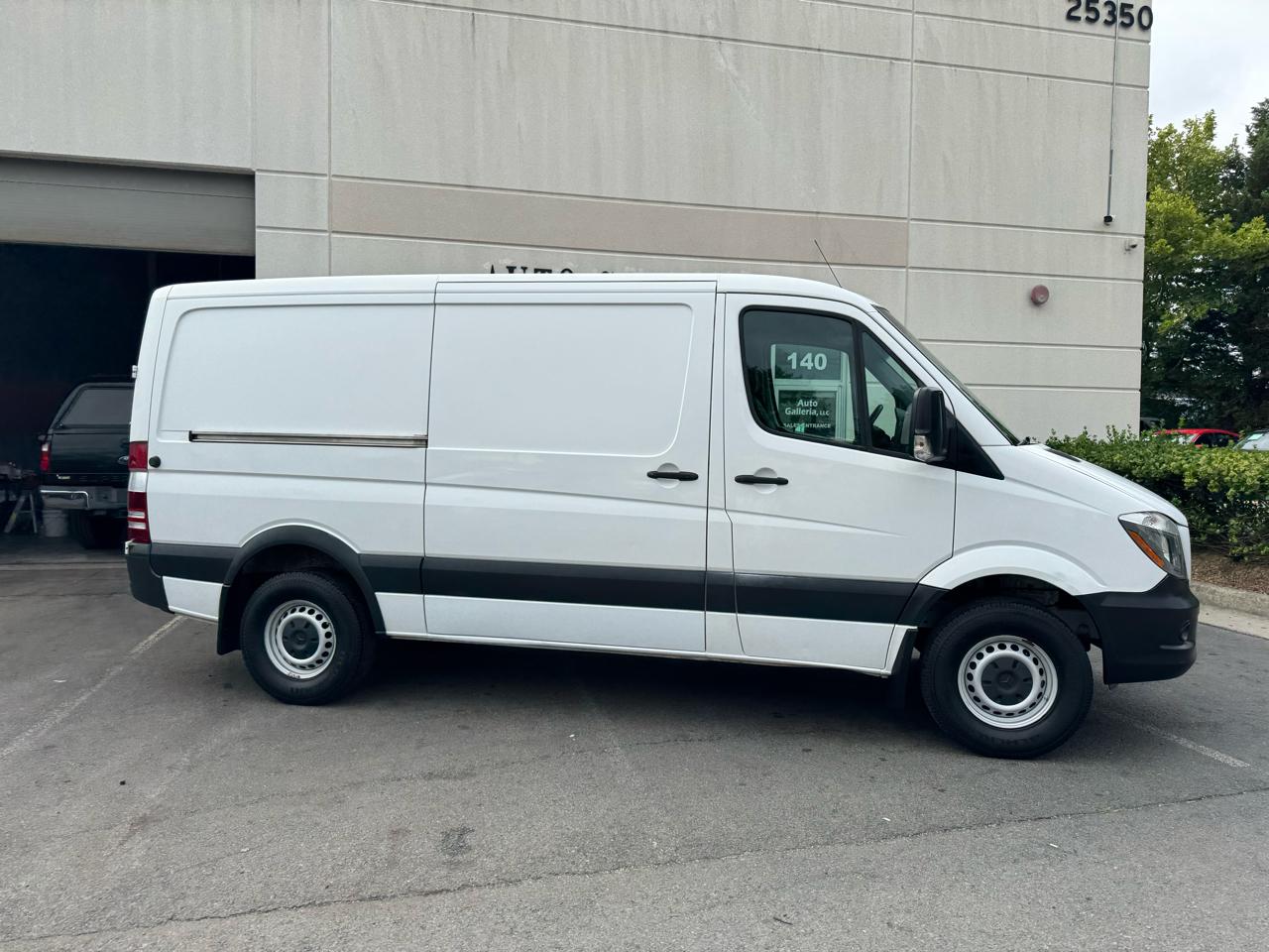 Mercedes-Benz Sprinter 2500 144-in. WB 2017