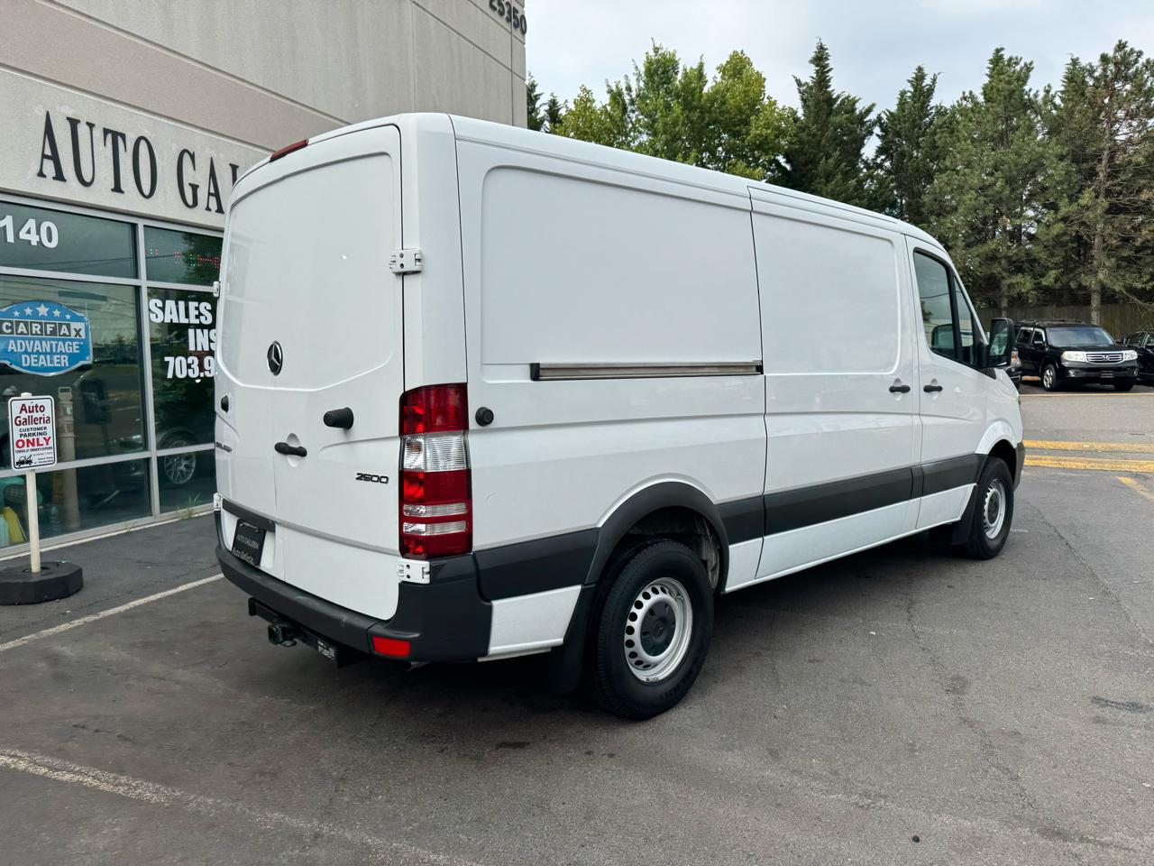 Mercedes-Benz Sprinter 2500 144-in. WB 2017