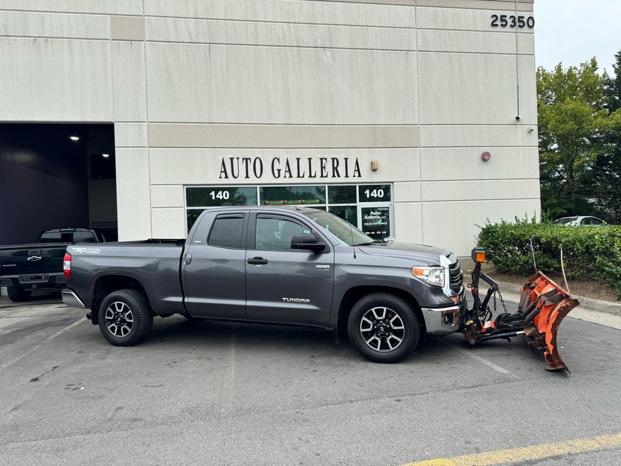 Toyota Tundra SR5 5.7L V8 Double Cab 4WD 2014