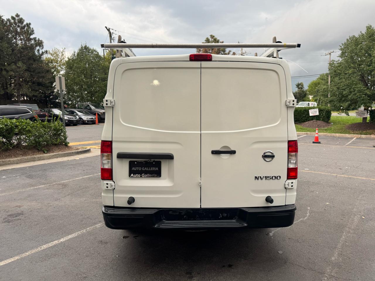 Nissan NV Cargo 1500 SV 2017