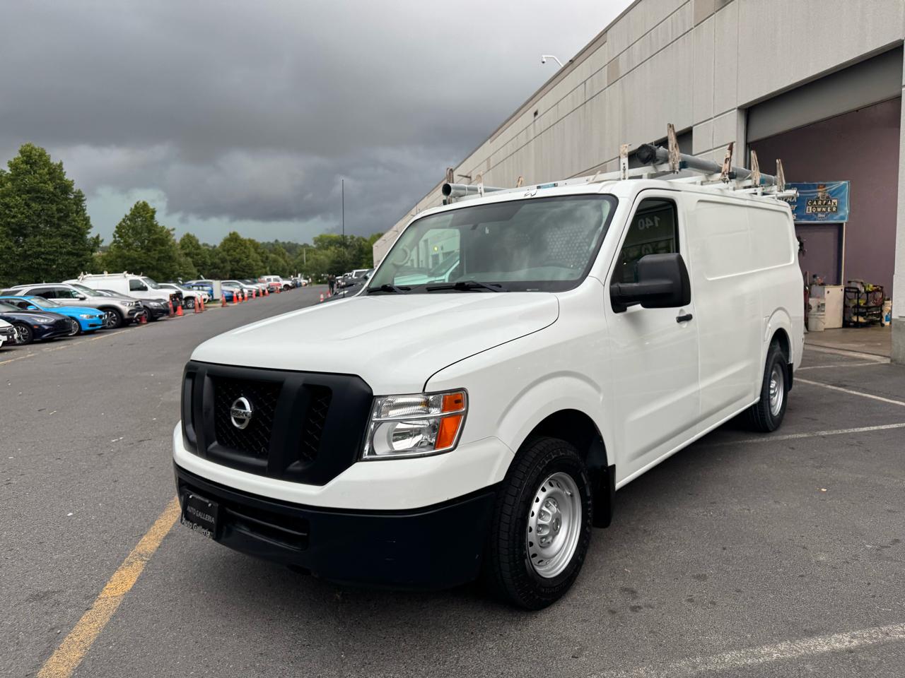 Nissan NV Cargo 1500 SV 2017