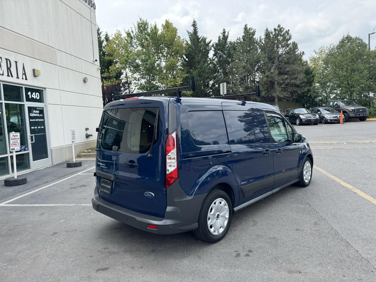 Ford Transit Connect Cargo Van XL LWB w/Rear 180 Degree Door 2018