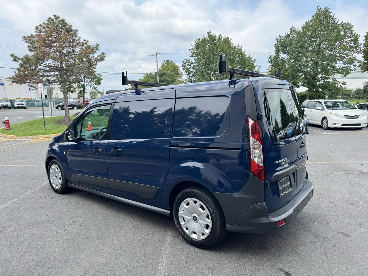 Ford Transit Connect Cargo Van XL LWB w/Rear 180 Degree Door 2018