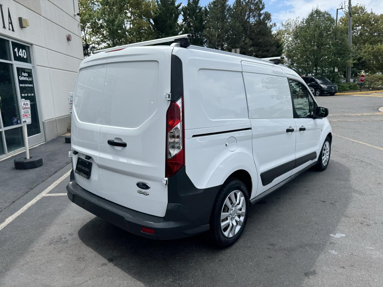 Ford Transit Connect Cargo Van XL LWB w/Rear 180 Degree Door 2017