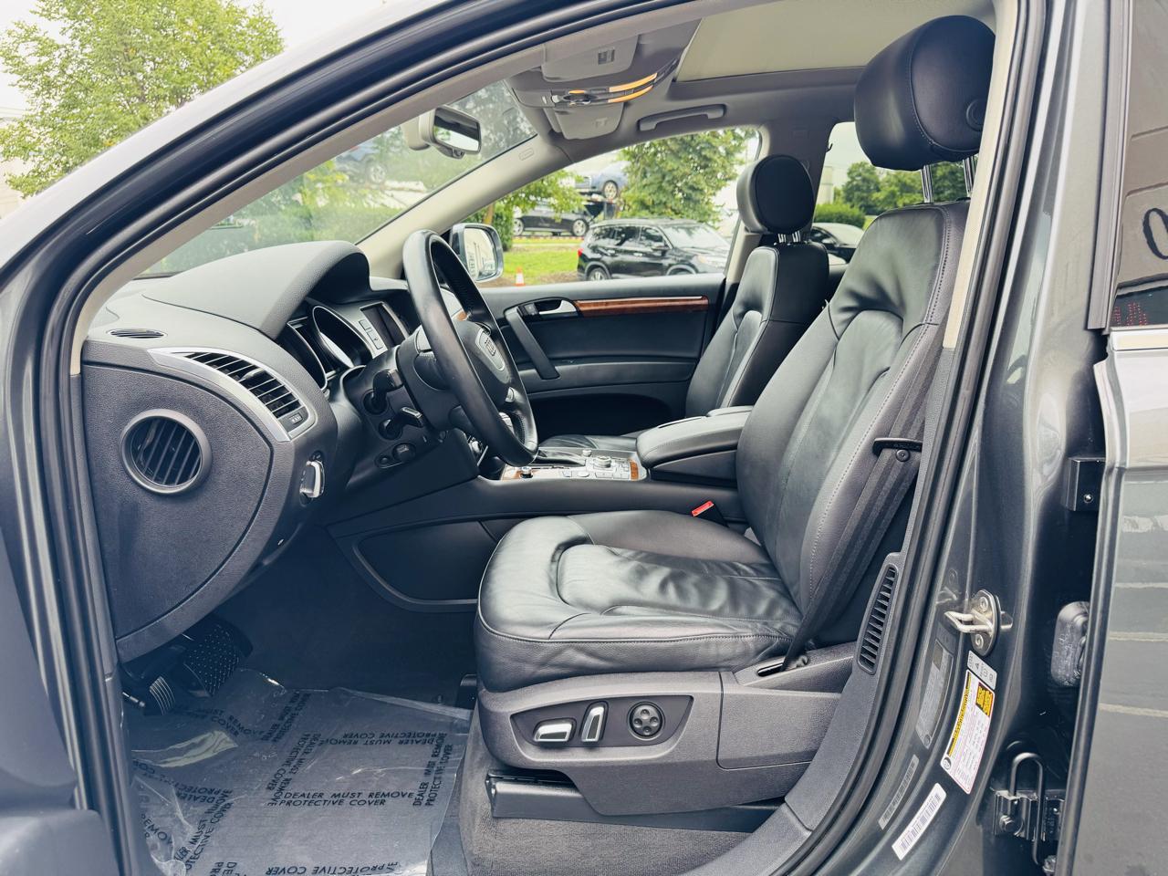 Audi Q7 3.0T Premium Plus quattro 2015