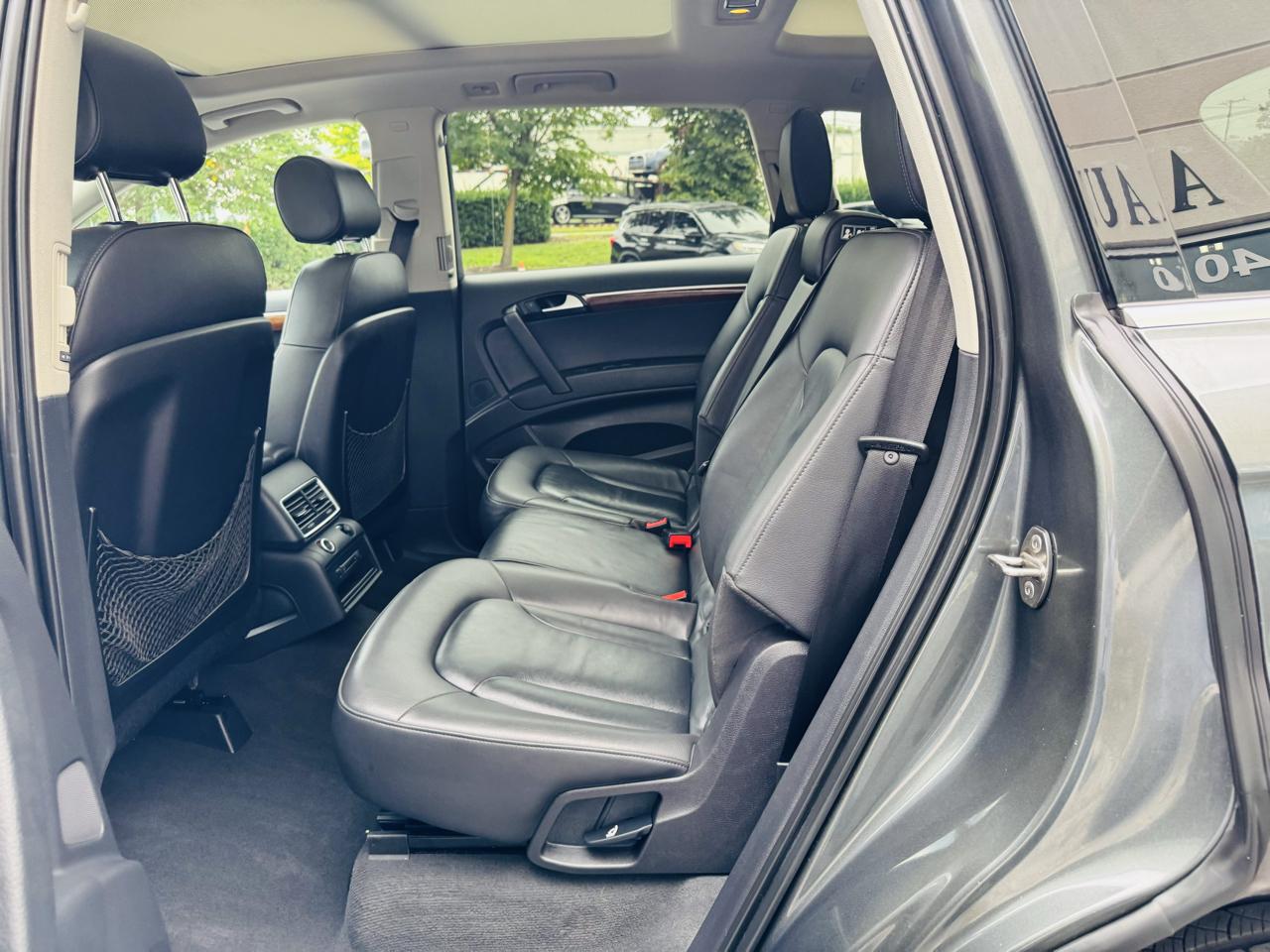Audi Q7 3.0T Premium Plus quattro 2015