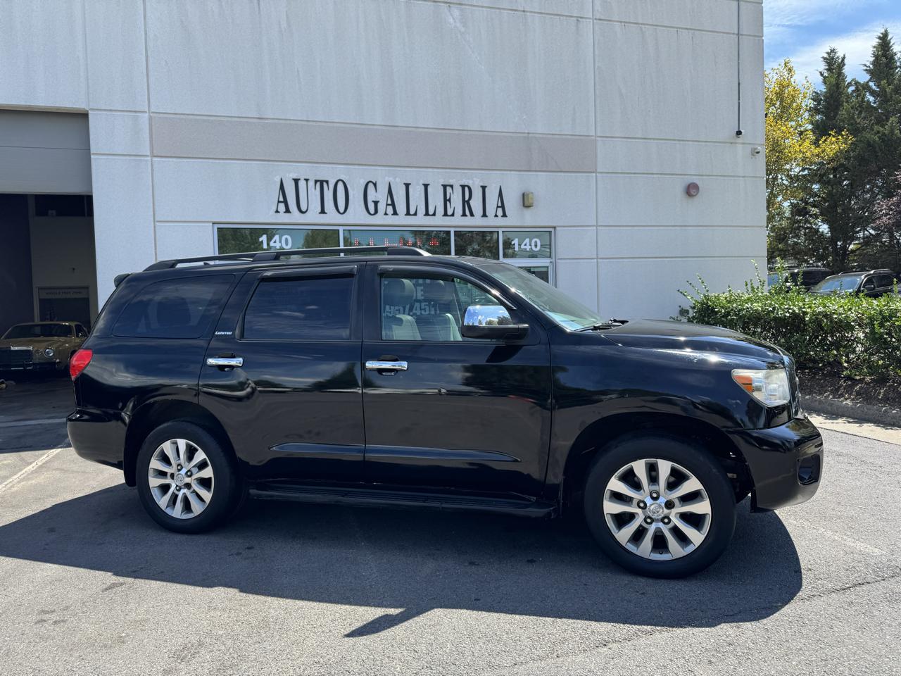Toyota Sequoia Limited 4WD 2012