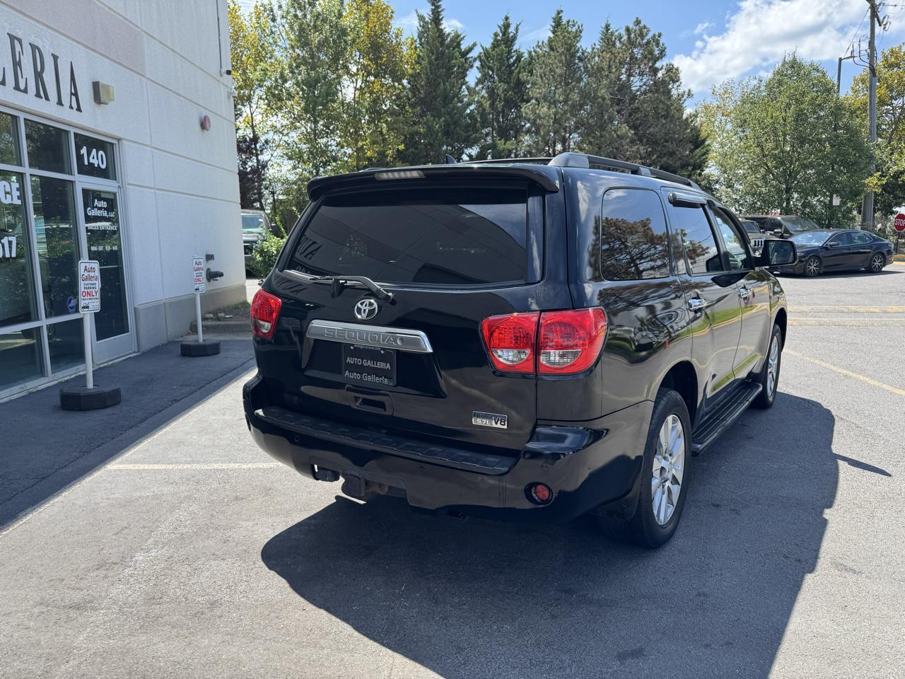 Toyota Sequoia Limited 4WD 2012