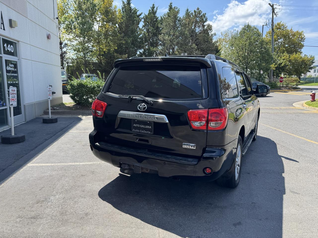 Toyota Sequoia Limited 4WD 2012