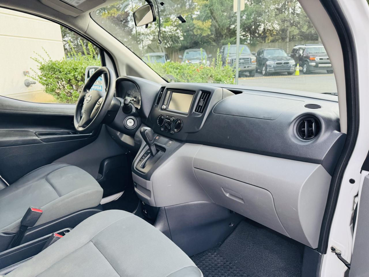 Nissan NV200 SV 2021