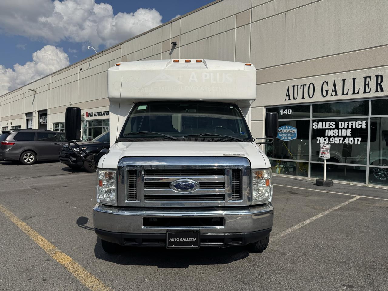 Ford Econoline Commercial Chassis  2013