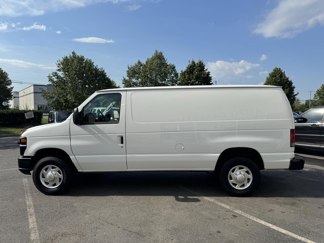 Ford Econoline E-250 2012