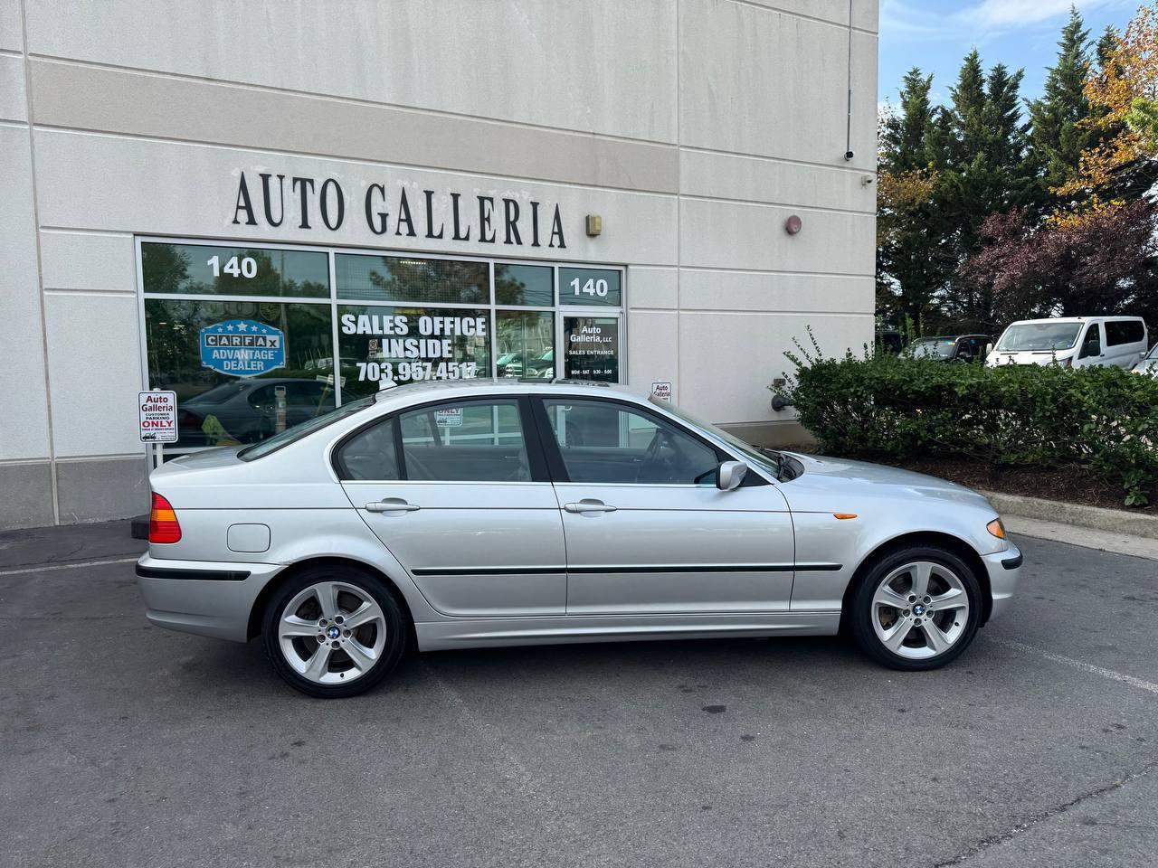 BMW 3-Series 330xi Sedan 2005