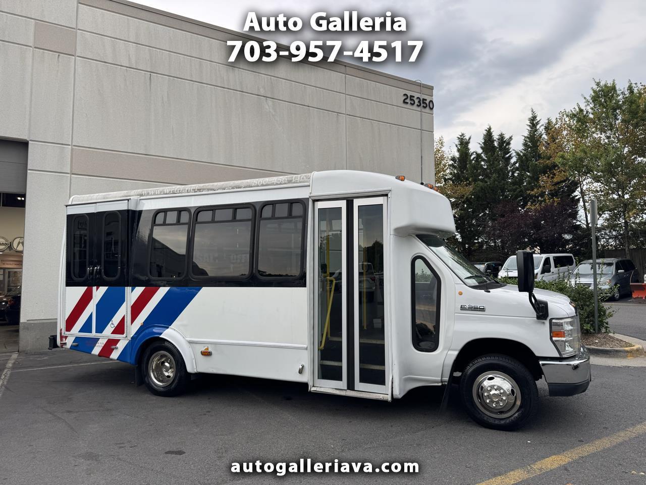 2012 Ford Econoline E-350 Chateau Super Duty