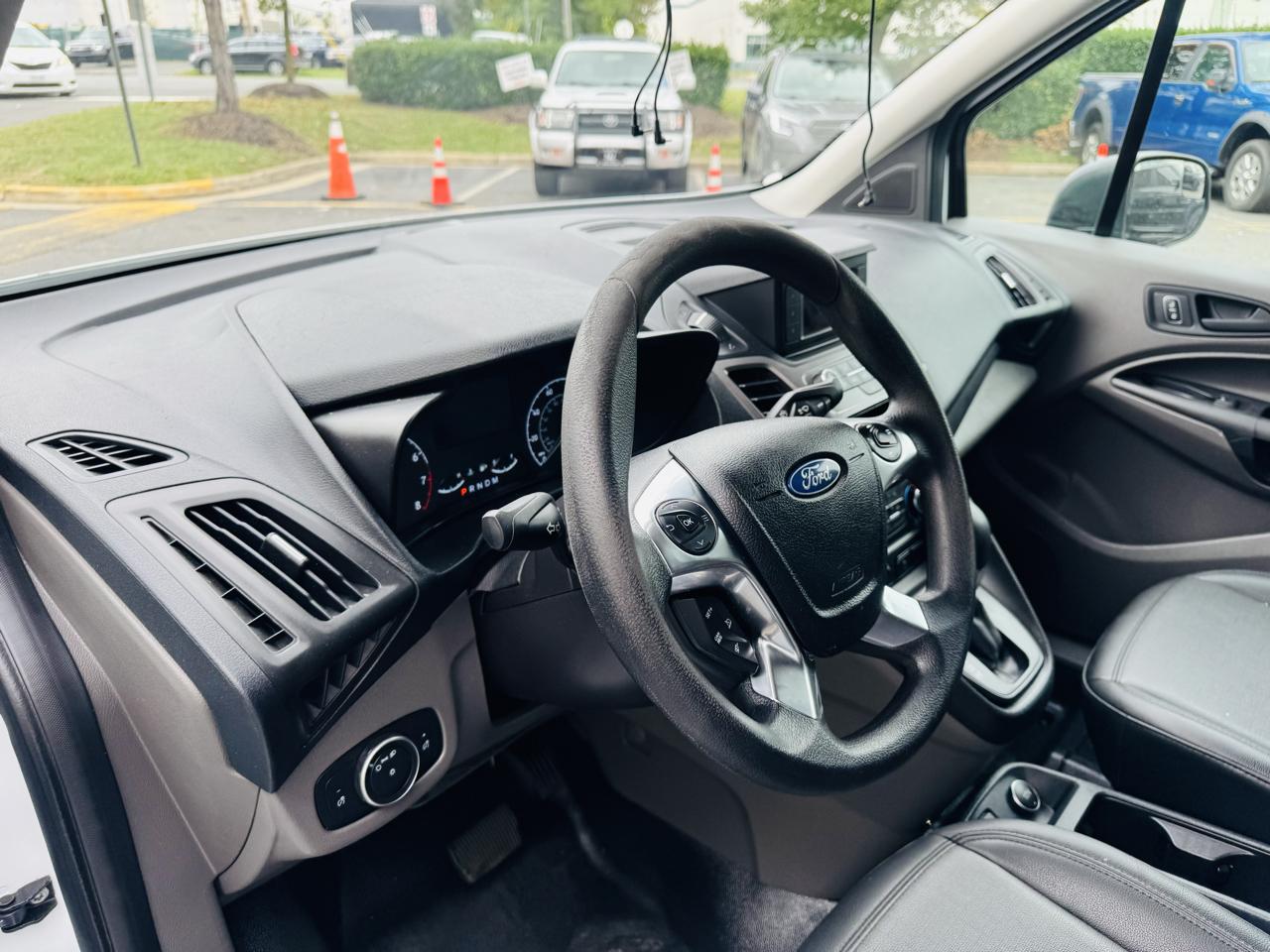 Ford Transit Connect Cargo Van XL LWB w/Rear 180 Degree Door 2019
