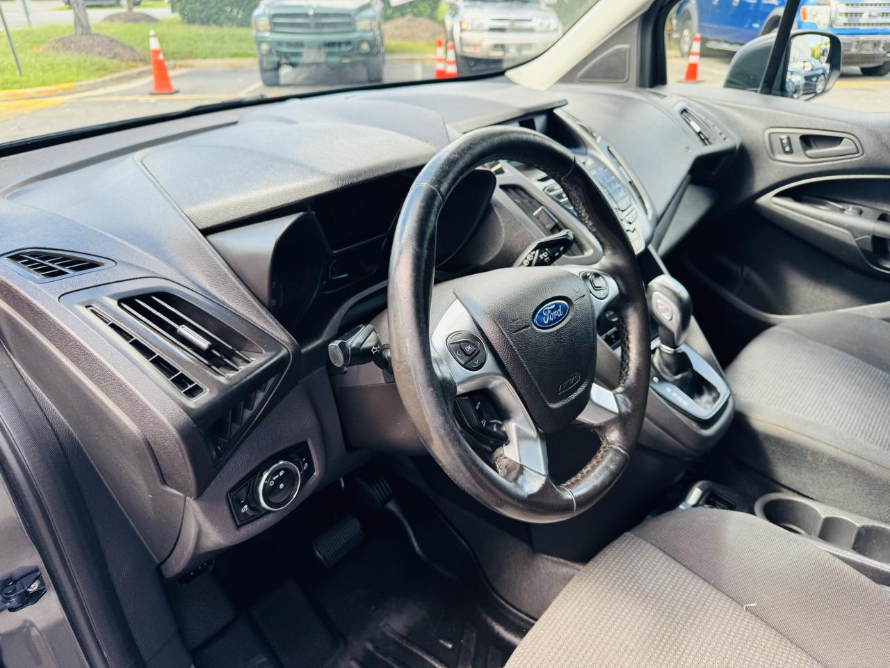 Ford Transit Connect Wagon XL w/Rear Liftgate LWB 2016