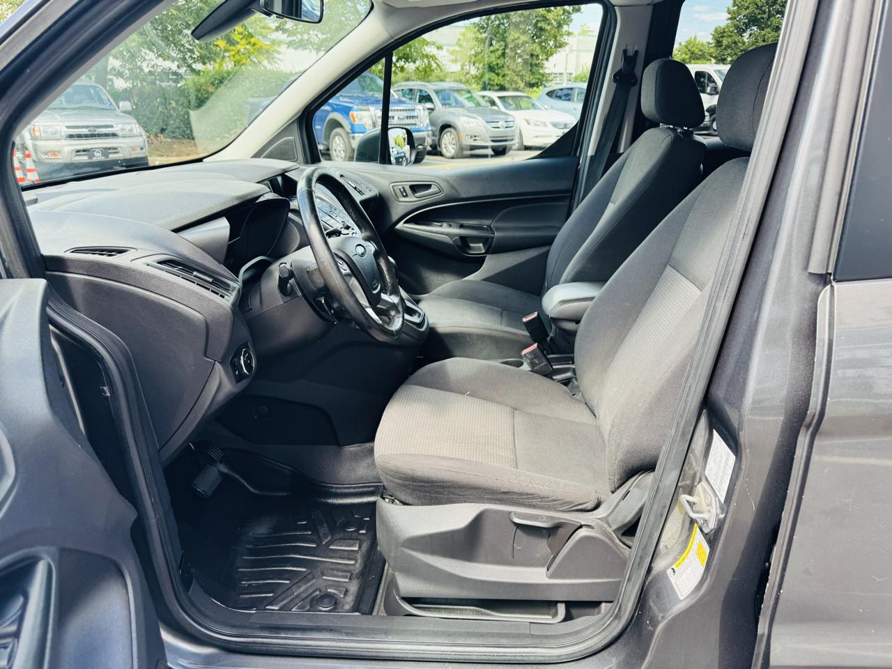 Ford Transit Connect Wagon XL w/Rear Liftgate LWB 2016