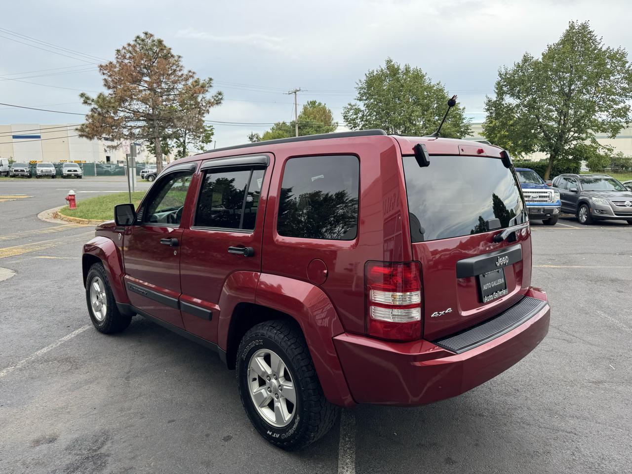 Jeep Liberty Sport 4WD 2012
