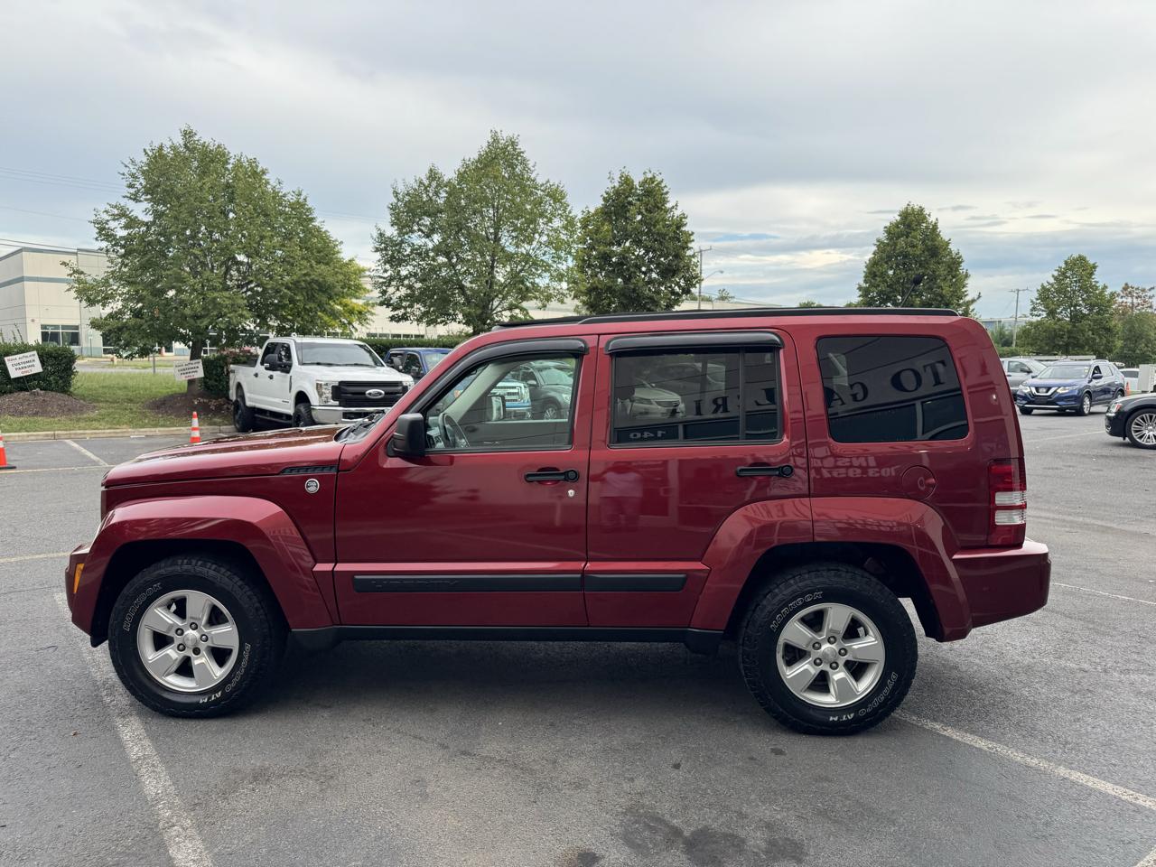 Jeep Liberty Sport 4WD 2012