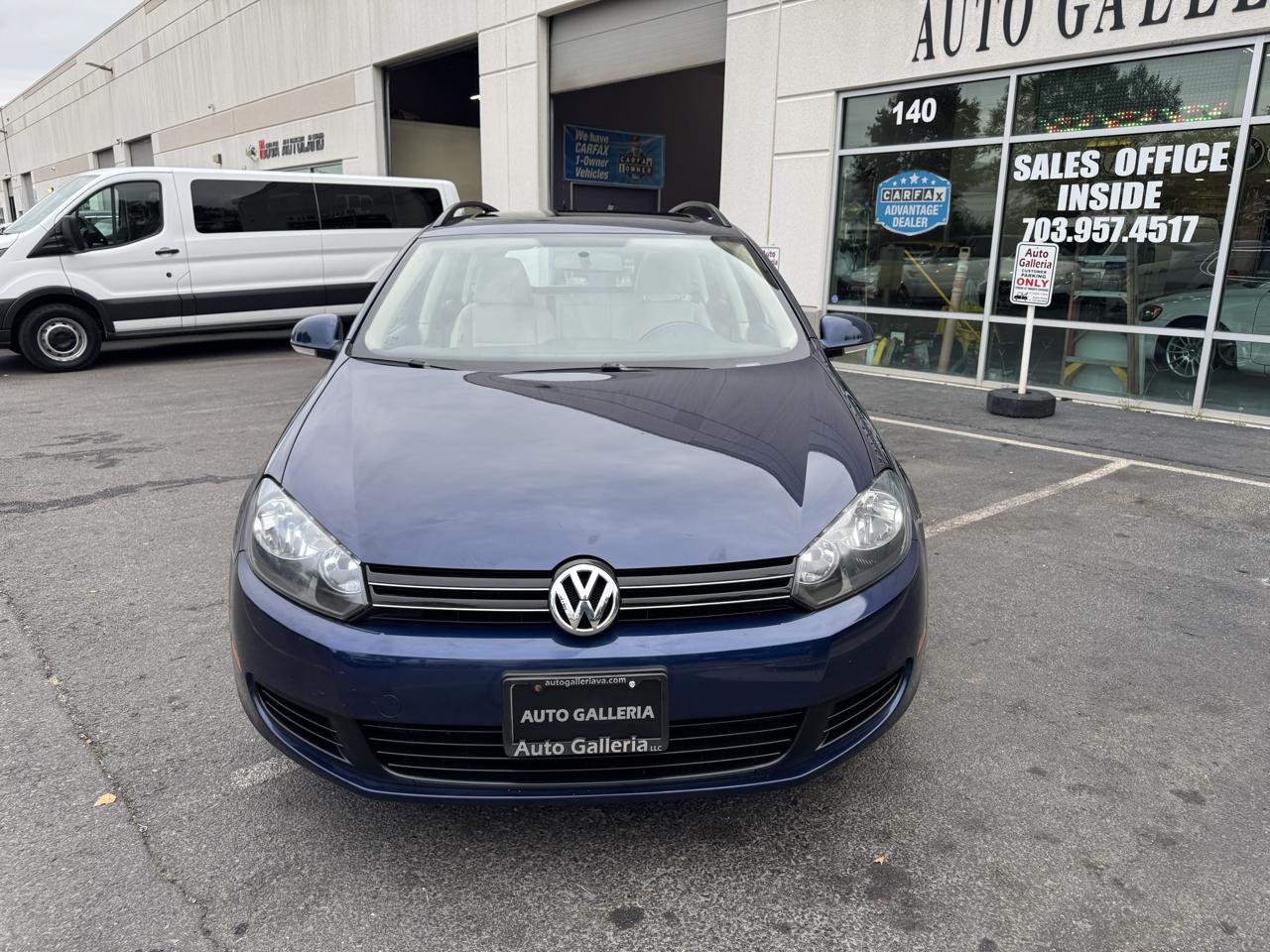 Volkswagen Jetta SportWagen 2.5L SE PZEV 2014