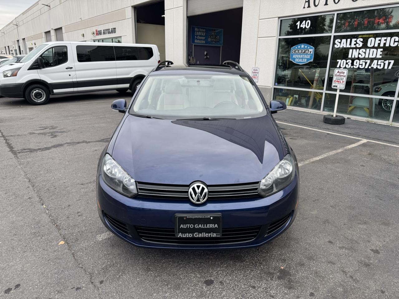 Volkswagen Jetta SportWagen 2.5L SE PZEV 2014