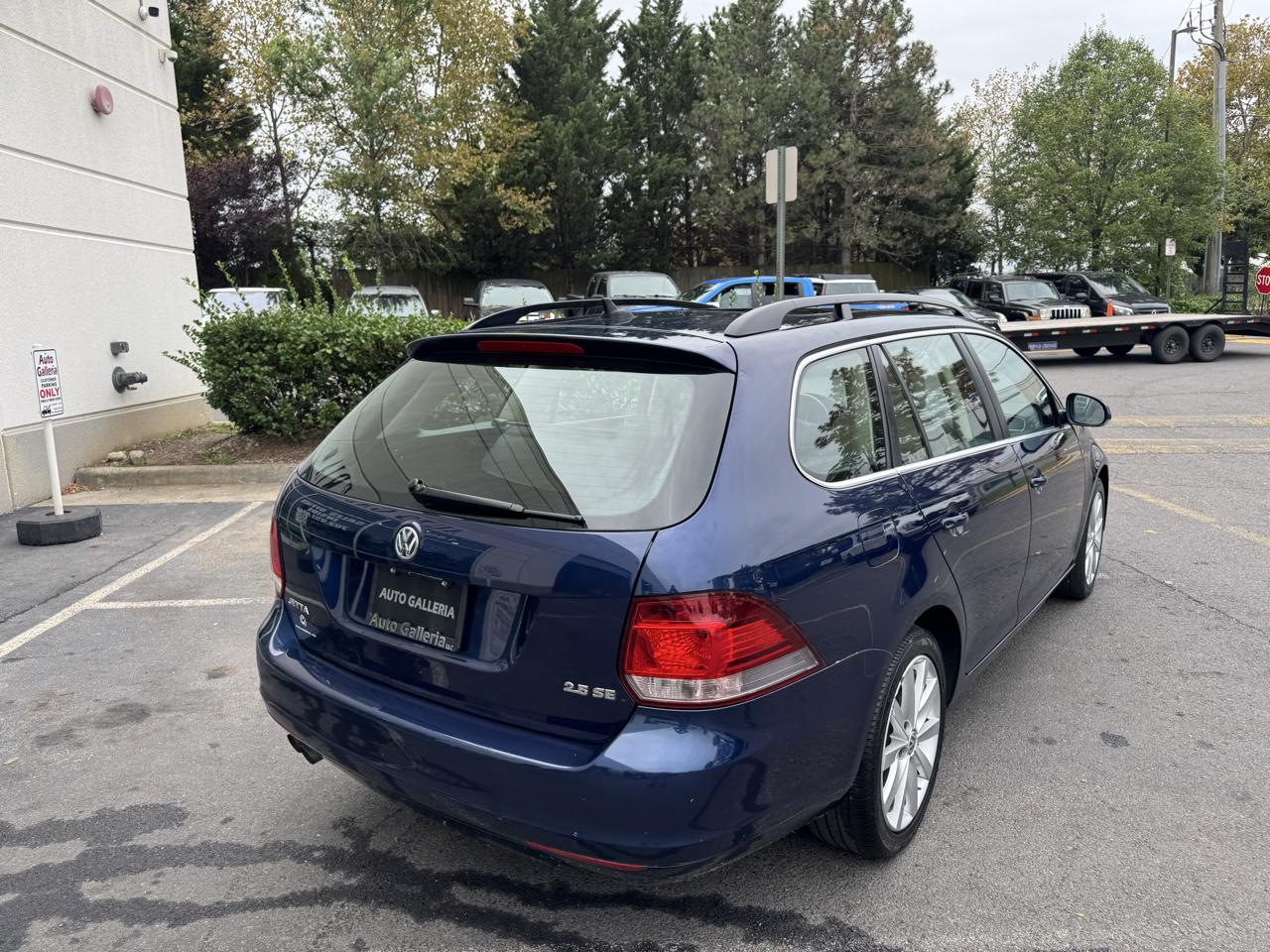 Volkswagen Jetta SportWagen 2.5L SE PZEV 2014