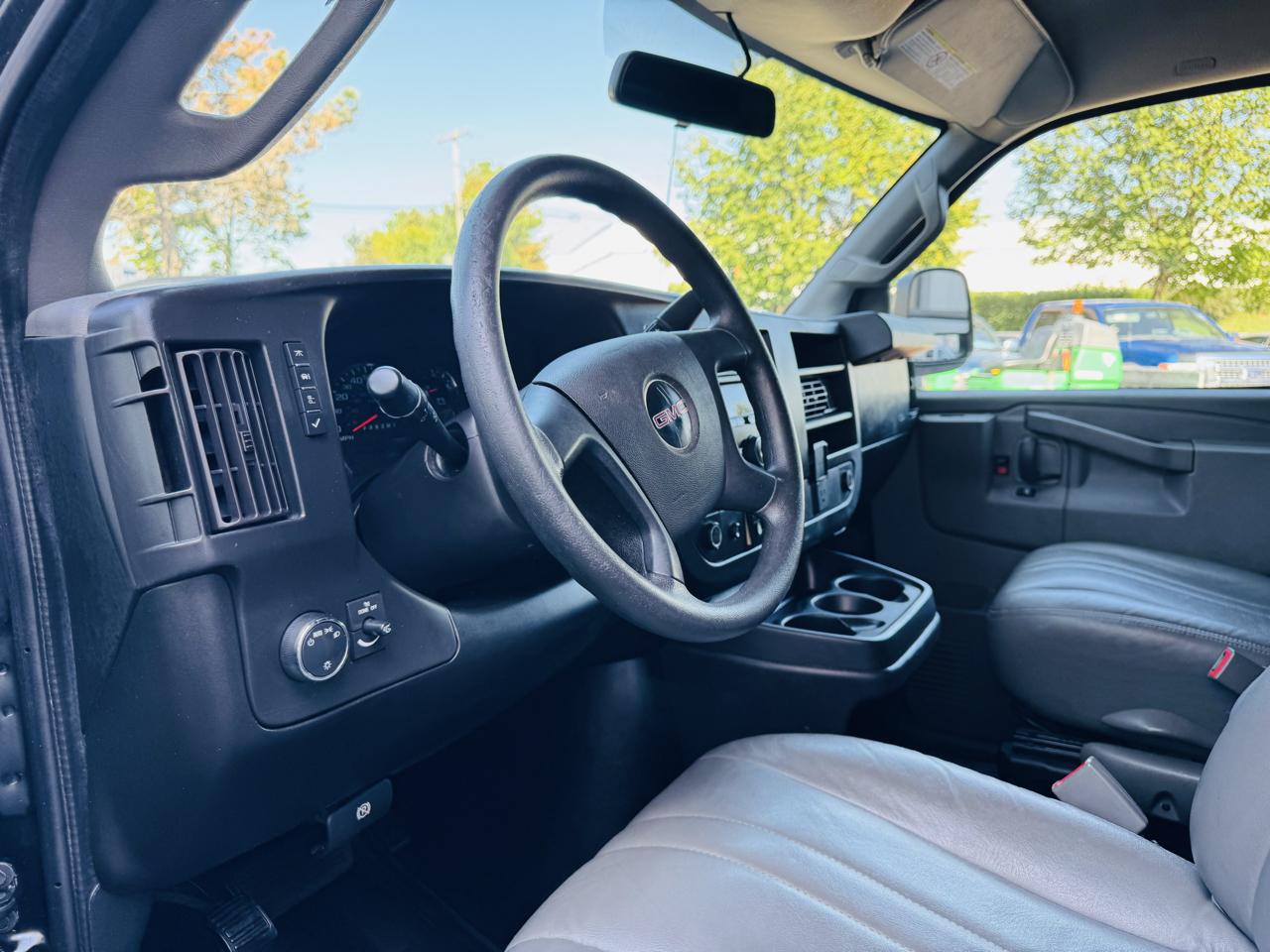 GMC Savana G2500 Cargo 2020