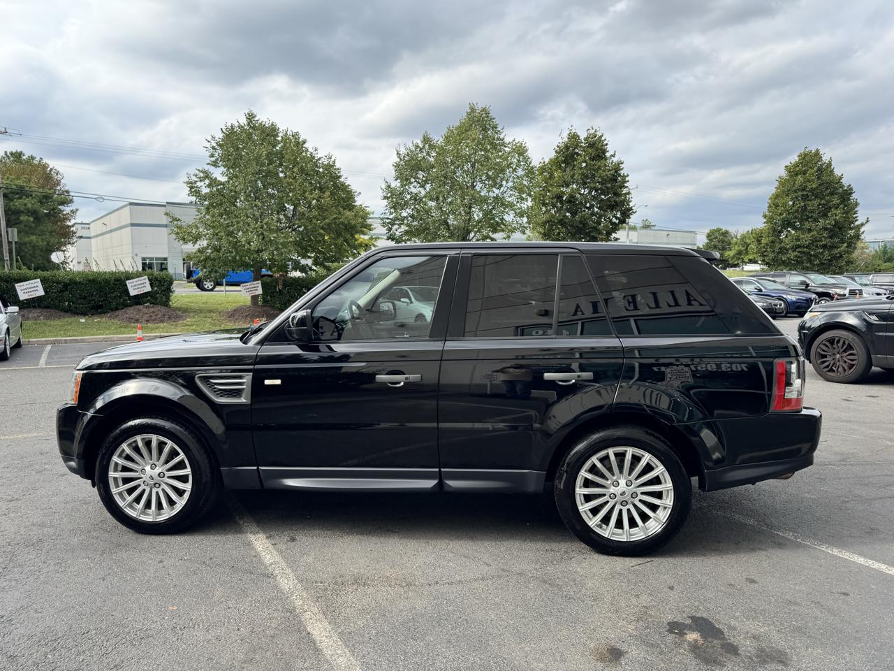 Land Rover Range Rover Sport 4WD 4dr HSE LUX 2011